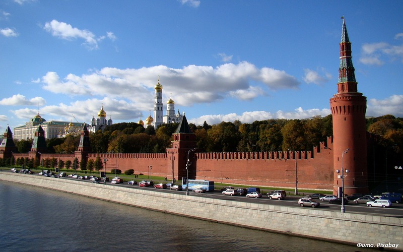 Большое поселение было в железном веке на месте Кремля в Москве