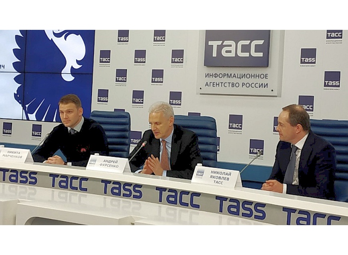 «Из науки не уходят!»: Фурсенко рассказал о молодых ученых, награжденных премией президента