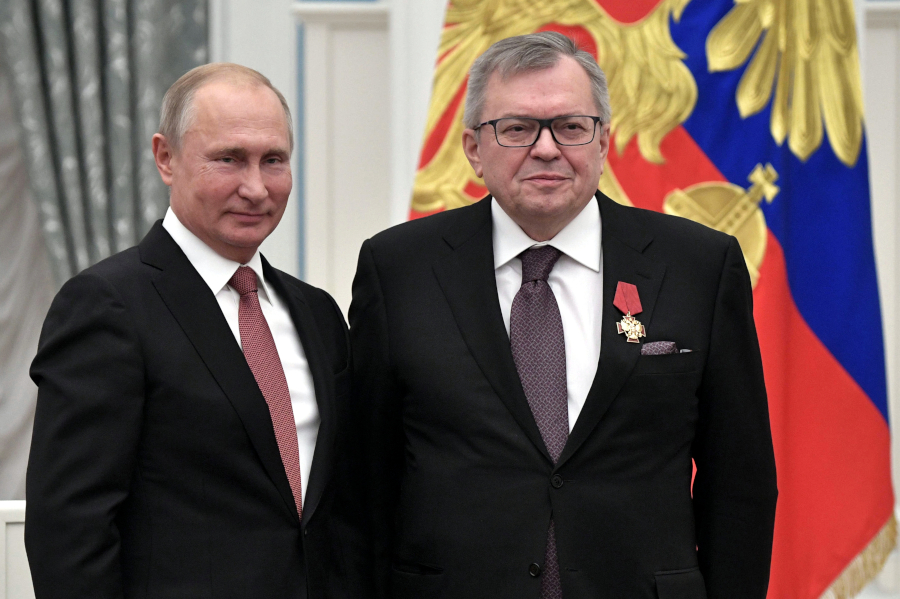 Поздравляем с юбилеем!