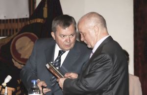 В.Я Панченко поздравил Институт общей и неорганической химии им. Н.С. Курнакова РАН с 80-летием